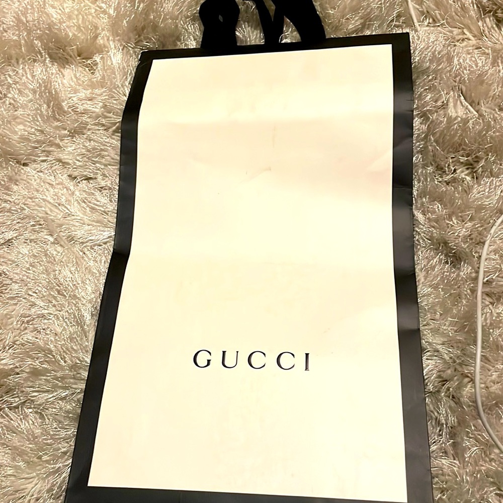 Authentic Gucci Shopping bag